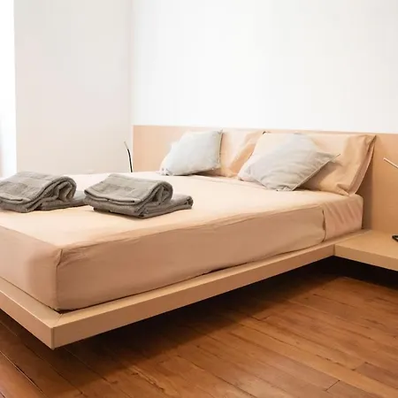Apartment President 5 Mirti *